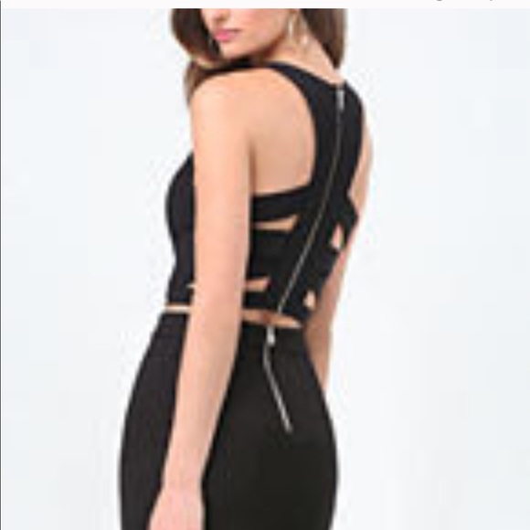 ❤️BEBE CAGED CROP TOP❤️ - Picture 1 of 4